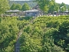 dbay0508_0177-treppe_ins_gruen