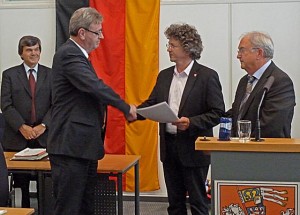 Verpflichtung Oberbürgermeister Vaupel durch Bürgermeister Kahle am 17. Juni 2011