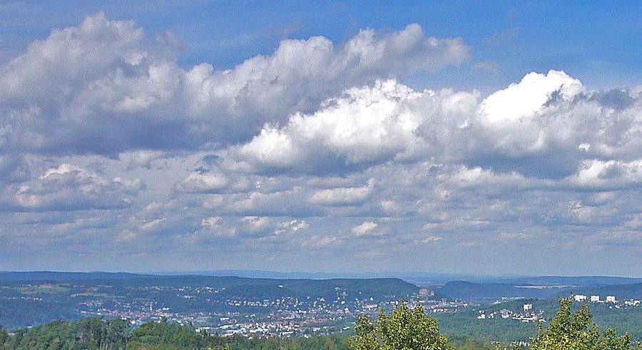 DBAX0822_0616-Himmel ueber Marburg