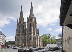 Blick zur Elisabeth-Kirche