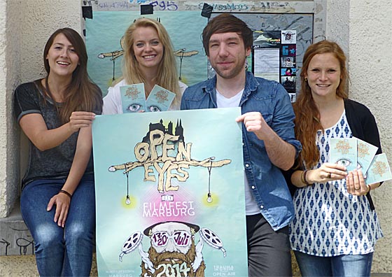 Beim 21. OpenEyes in Marburg dabei: Julia Hartmann, links, Sophia Schoeneberg, Sebastain Spors und Julia Rensing. Foto Hartwig Bambey