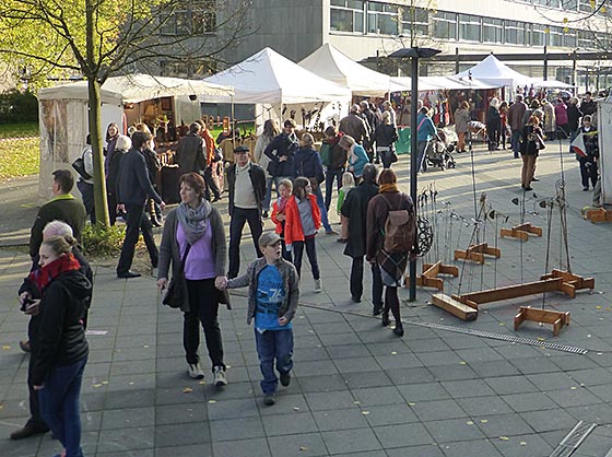 Kunsthandwerker-Markt dbau1102_0063