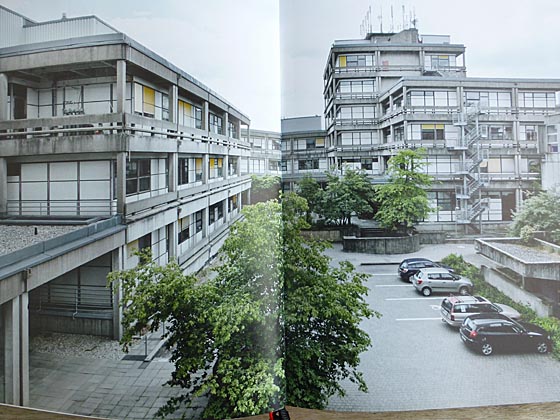 Eine Doppelseite aus "Das Marburger Bausystem - Offenheit als Prinzip" von Silke Langenberg. Fotografien von Tania Reinicke und Ekkehart Bussenius würdigen die zahlreichen Bauwerke, inzwischen als Denkmäler klassifiziert. Repro Hartwig Bambey