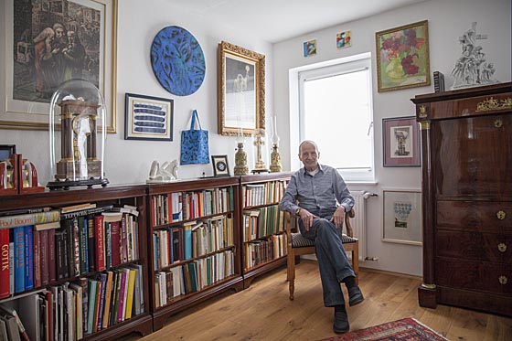 Gericht hat Ruh, der Scheibtisch ist geräumt und Hans Gottlob Rühle geniest seine Zeit im Wohnhaus umgeben von Kunst. Sternbald-Foto Hartwig