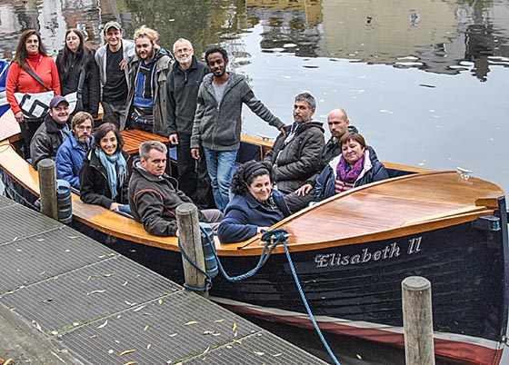 Mitarbeiter/innen der Bootswerft auf dem Lahnschiff „Elisabeth II“. Foto nn