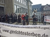 dbay0312_0076-demo-gerichtesterben