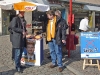 dbay0305_0019-cdu_kandidat_am_stand