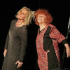 Theater Transit Zwei alte Frauchen in der Waggonhalle