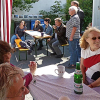 Kaffee und Kuchen, Info und Hintergründe beim Hoffest im Biegen-Karree