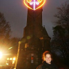 Lichtkunstherz Spiegelslustturm mit ‚Herz-Rhythmus-Störungen‘