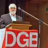 „Was sich als Versprechungen in Wahlprogrammen findet, muss auch später konkrete Politik werden“ – Julius Klausmann zur Vormaiveranstaltung 2013 in Marburg