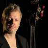 Der Kontrabass von Patrick Süskind in der Waggonhalle