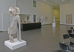 Kunsthalle mit Skulpturen